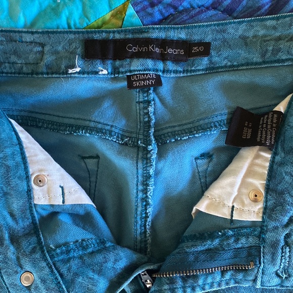 Calvin Klein, ULTIMATE SKINNY, size 25/0 - Picture 3 of 4